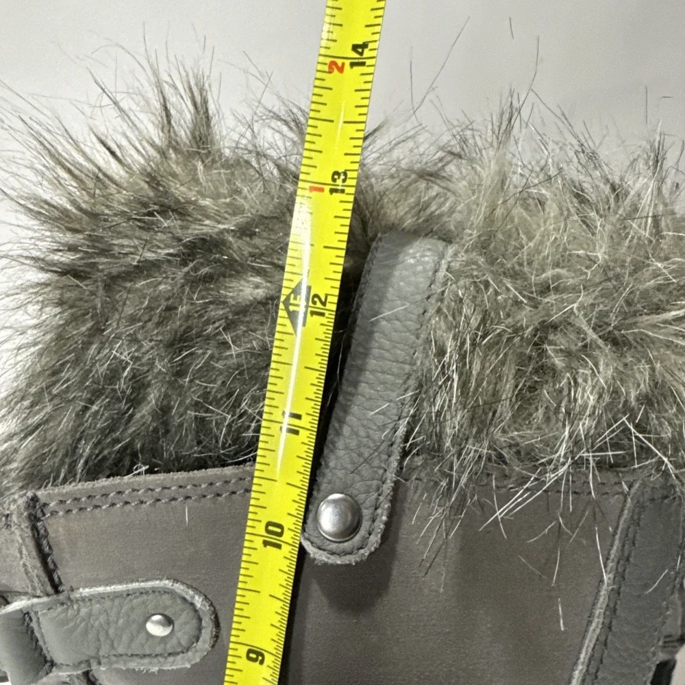 Sorel Waterproof Winter Boots Womens Size 7 Joan of Arctic Grey NL2429-052